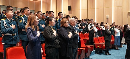 Президент Архиві майдангерлер жайлы бірегей басылымды таныстырды фото галереи 5